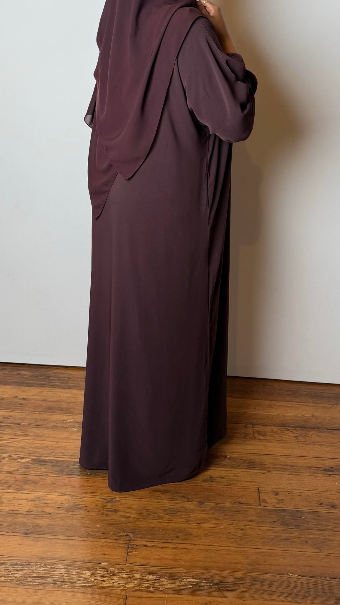 Mahogany mauve closed