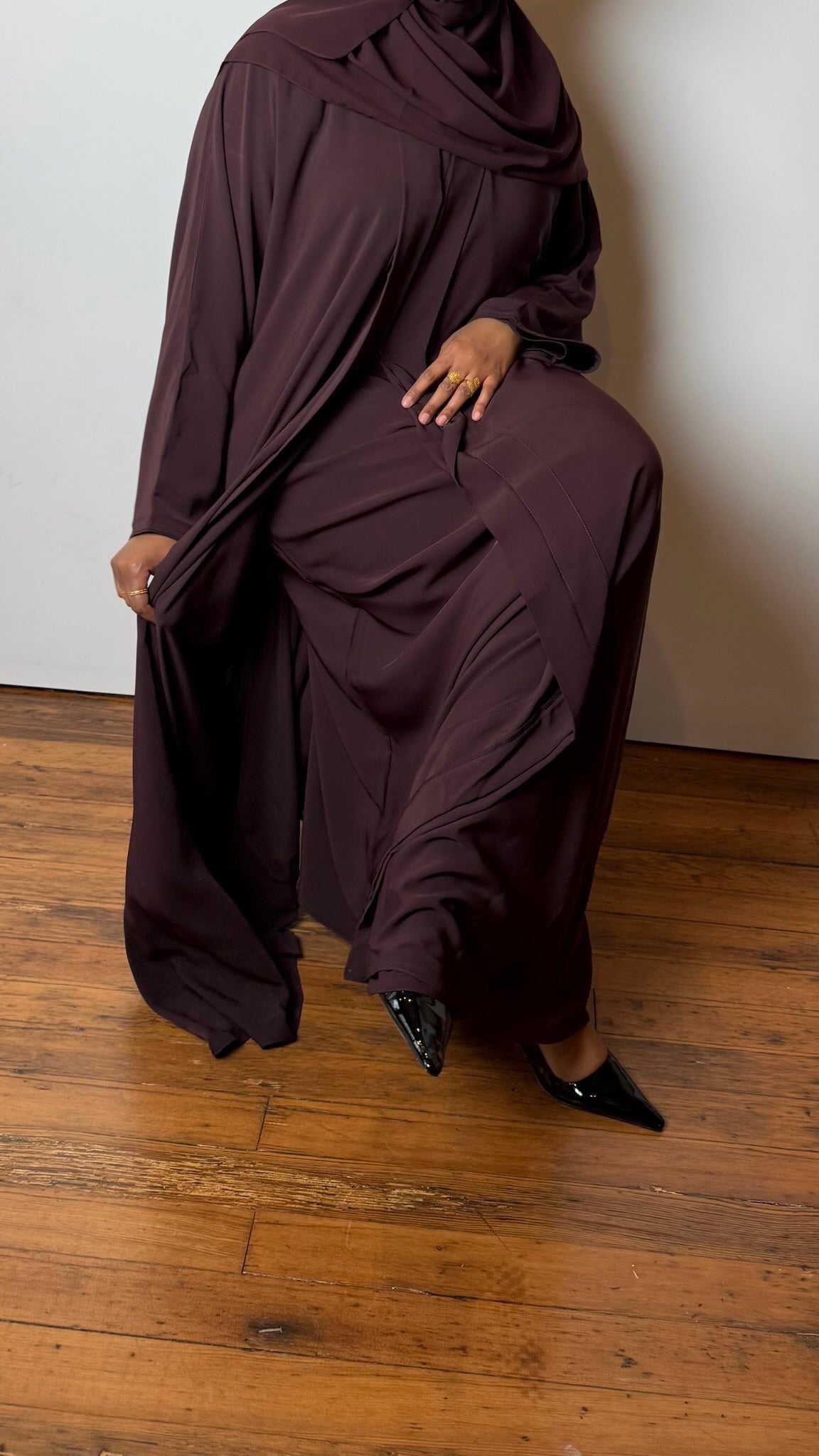 Mahogany mauve open